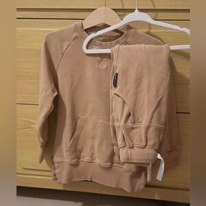 Little Bipsy Pocket Pullover Sweatsuit Set